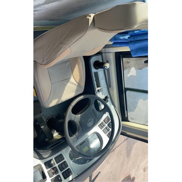 Left Hand Drive Second Hand Buses Manual Transmission Euro 4 Emission Standard Promotion