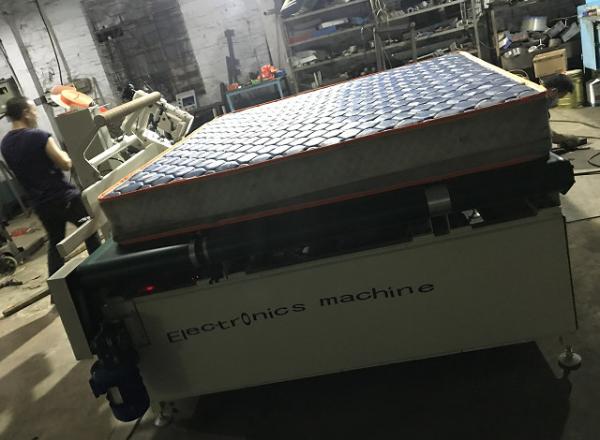 Buy 0.7 - 1Mpa 380v Mattress Tape Edge Machine High Performance Adjustable Angle at wholesale prices