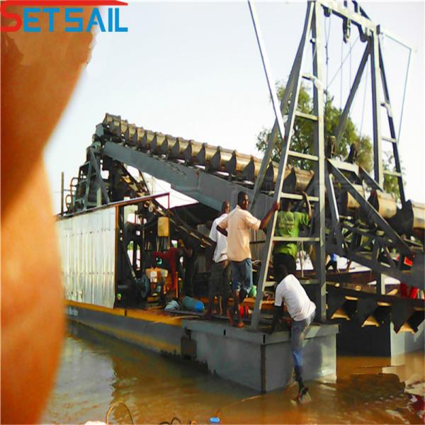 Customization Bucket Chain Gold Mining Dredger with 4kw X 3-10kw X3 Migration Device
