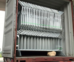 Hot Dipped Galvanized Crowd Control Barriers Smart Design, Crowd Control Barricade