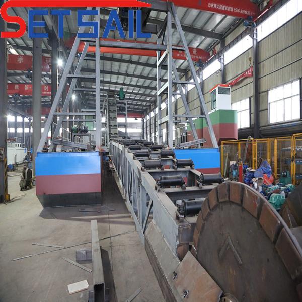 High Capacity Chain Bucket Gold and Diamond Dredger