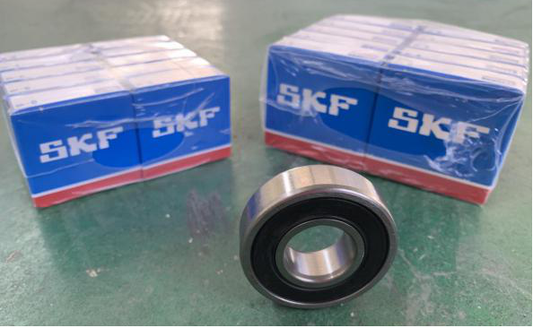 Precision Woodworking Sliding Table Saw With Electric Digital Readout MJ6132S