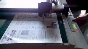 Newspaper A4 card paper cutter plotter