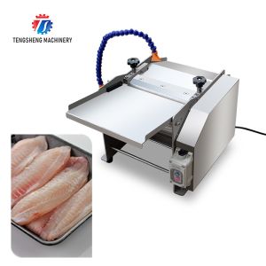 Quality 30pcs/min Fish Processing Machine Squid Cuttlefish Skin Peeler for sale