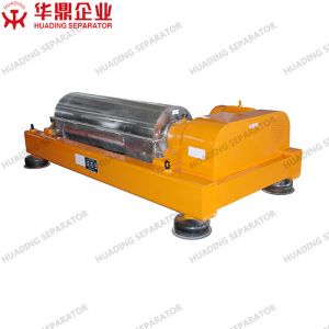 Quality Continuous feeding and discharging decanter centrifuge for sludge dewatering for sale