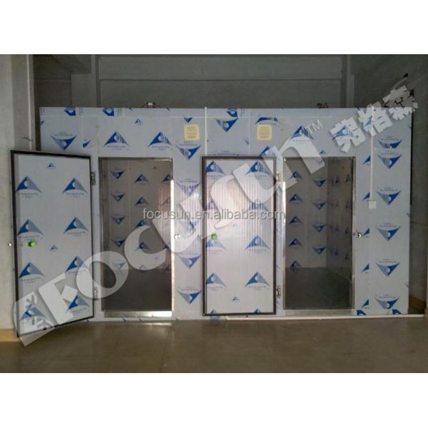Garment Shops Solar Cold Storage with 20KVA Generador and Durable Design