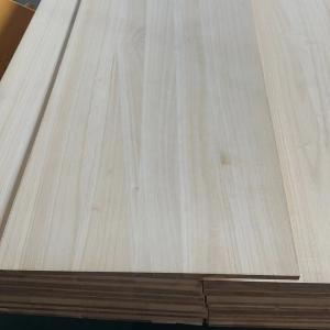Quality 480-510kg/m3 Pine Lumber 18mm Finger Jointed Radiata Pine Solid Planks for Furniture for sale