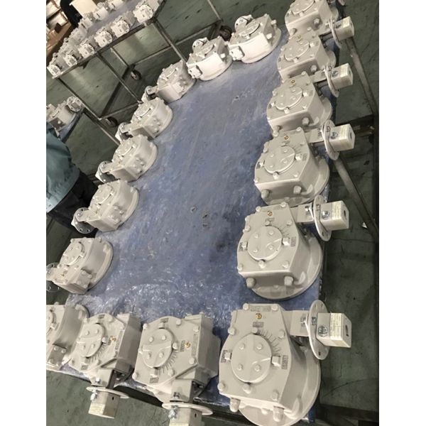 Gray Iron Cast Gear Operators Gearbox Designed With IP67 protection level