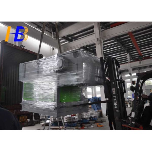 Vibrating Sieve PVC Scrap Grinder Machine , High Speed Grinding Pulverizer Machine