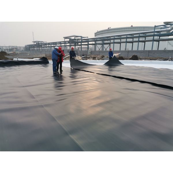 Anti-Seepage HDPE 1.0mm Geomembrane Fish Farm Pond Liner made of 100% Virgin Material