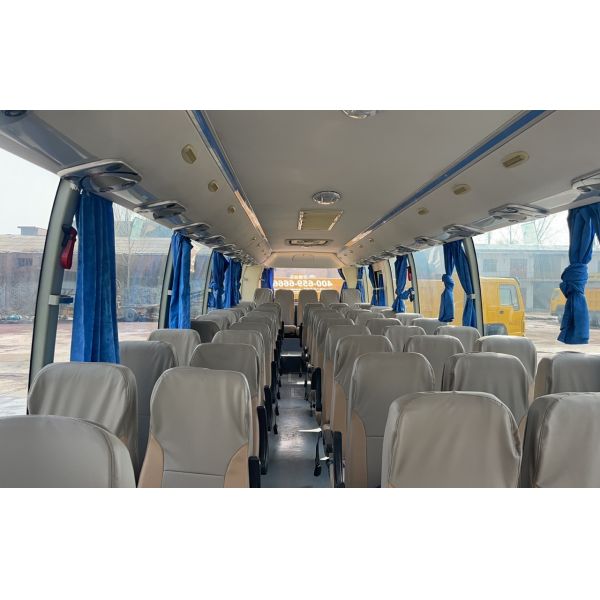 Left Hand Drive Second Hand Buses Manual Transmission Euro 4 Emission Standard Promotion