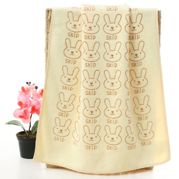 Thickened Microfiber Face Towel Featuring Adorable Rabbit Head Design for Soft Touch