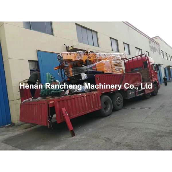 132KW Hydraulic Crawler RC Drilling Rig 300m Drill Depth 2km/h Walk Speed