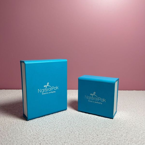 Double Color Touch Paper Cardboard Decorative Boxes With Magnetic Closure