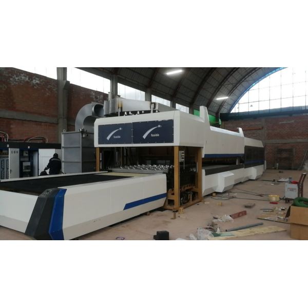 800 kVA Glass Tempering Furnace with Fans CE Standard and High Transform Capacity