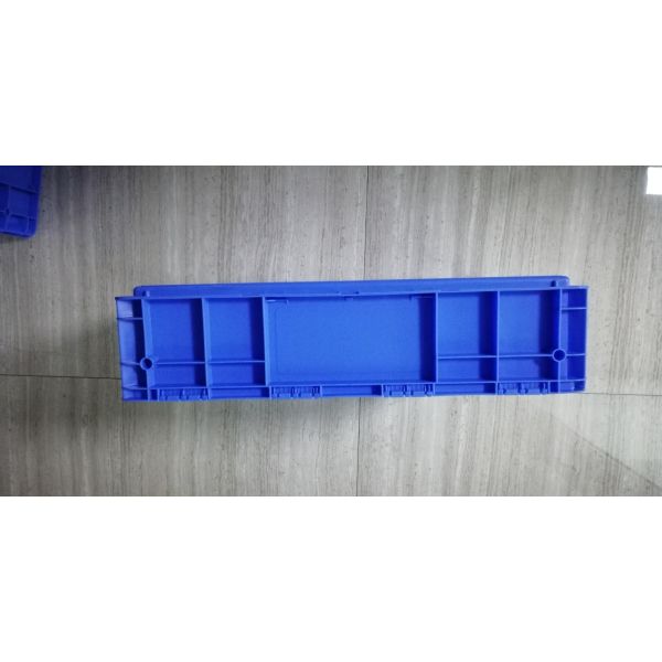 Hinged Lids Plastic Storage Tote Boxes Blue Color Stacking Turnovers