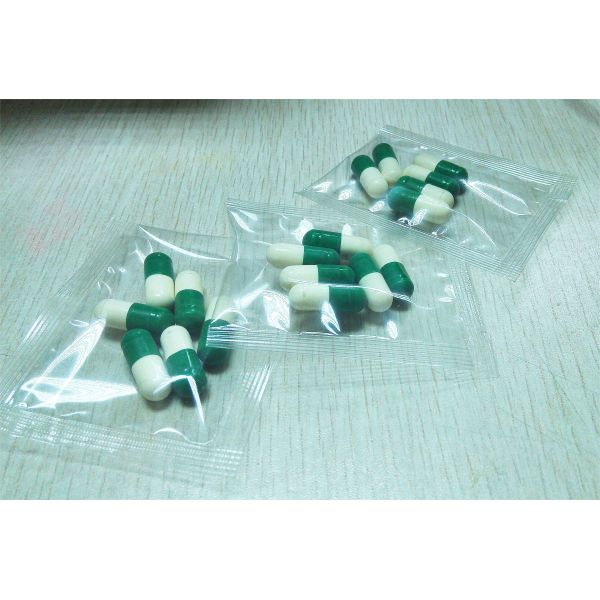 Capsule Counting VFFS Packaging Machine Tablets Pills Vertical Pouch Packing Machine