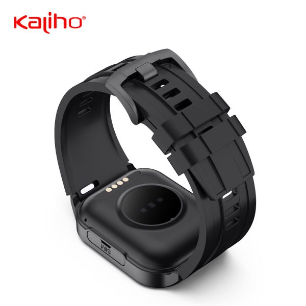 IP68 Waterproof 4G Smart Watch With Heart Rate Sensor And Dual Mode Bluetooth Call