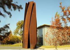 Quality Anti Corrosion Garden Art Corten Steel Sculpture Column Shape Rusty Finish for sale