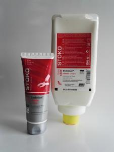 China Stokolan Regenerating Hand Care Cream With Natural Moisturizing Factors And Lanolin on sale
