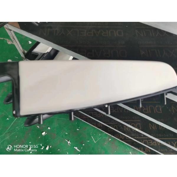 Dry Surface PU Mold Release Agent For Car Armrest Open