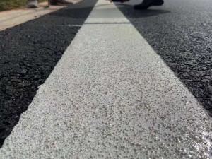 Quality Bituminous Acrylic Line Road Marking Paint Thermal Stability Highly Durable for sale