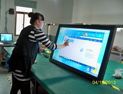 4K UHD 55" inch LED Floor stand vertical self-service interactive kiosk with mini PC Win10/11 OS