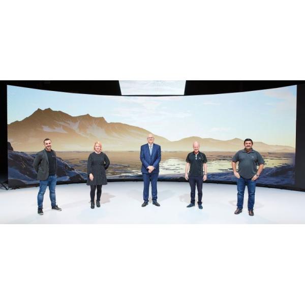 XR And Virtual Shooting P1.9P2.6 Background LED Screen Wedding Stage Decoration