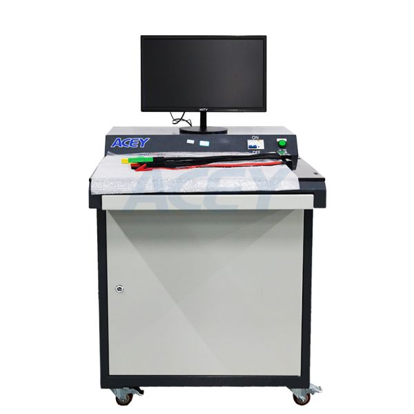 1–24S 200A Charge 300A Discharge BMS Tester Machine For Lithium Battery