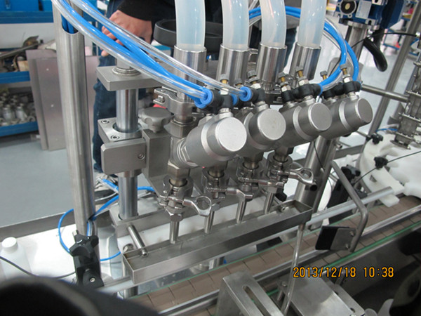 Monoblock Filling Capping Machine