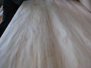 Quality Rotary Cut Radiata Pine Wood Veneer Sheet, Face/Back Grade for sale