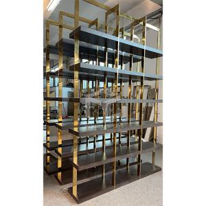 China OEM Gold Clothing Shop Display Rack Retail Nesting Table Clothes Shelving on sale