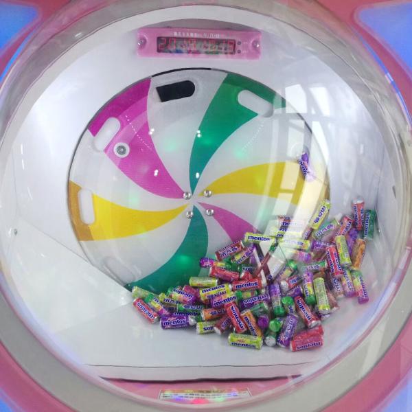 Electric Game Mode Mentos Vending Machine For Candy Capsule