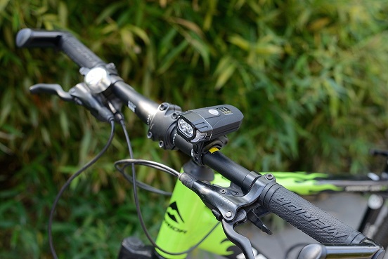 Outdoor LED Rechargeable Bicycle Light 1500mAh 5w White