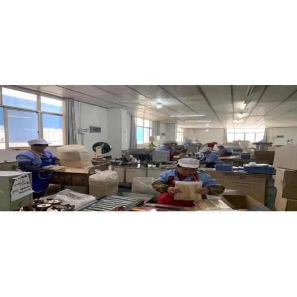 Eco-friendly Disposable Bamboo Chopsticks Modern Round Shape Sustainable and Healthy Flatware for Camping and Hotels