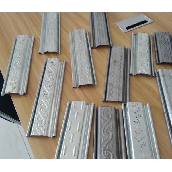 Versatile 0.8-1.2mm Thickness Roll Shutter Door Machine 3t Capacity