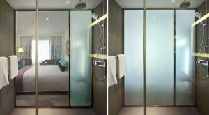 China Transparent Glass Window Privacy Film , Energy Saving Switchable Privacy Glass on sale