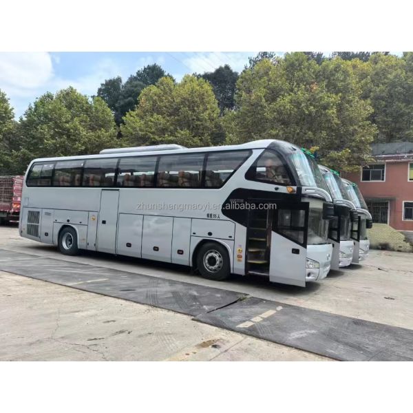 55-Seater Diesel Buses with 3 Emission Standards and Manual Transmission