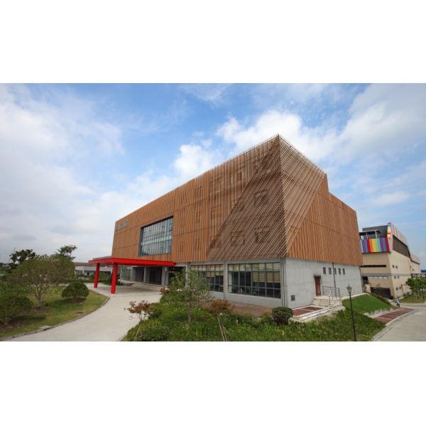 Squeezable Coating AL Laminated Toothpaste Containers With Metallic Round Cap