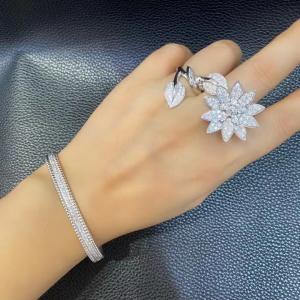 China 18K Gold Luxury Brand Jewelry Round Shape Diamond Ring For Women on sale