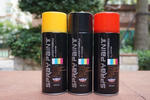 Quality Fast Dry 400ML Bright White Spray Paint Black Lacquer Paint For Wood for sale