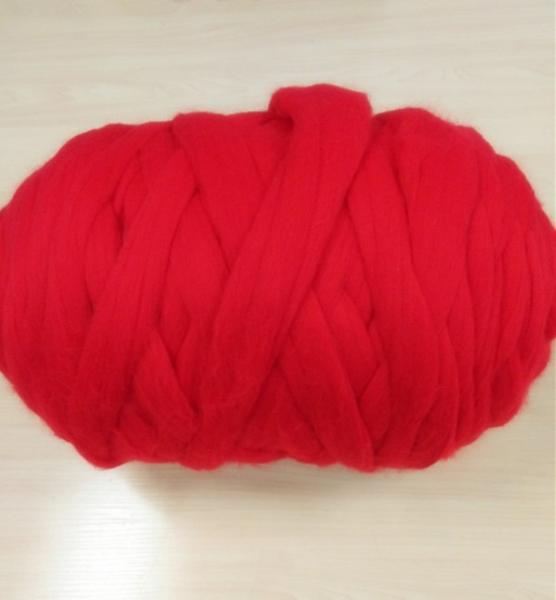 Super giant yarn, 100% Merino Wool Top Roving Raw white and Dyed Thick Yarn Wool
