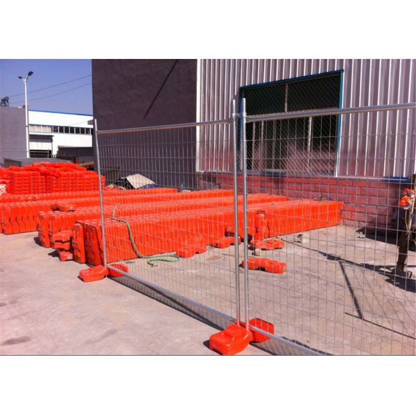 Corrosion Proof Temporary Chain Link Fence , Construction Site Security Fencing