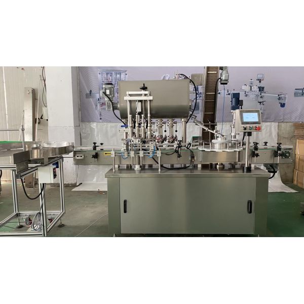 300ml 500ml 750ml Round Bottle Labeling Machine For Beer Can