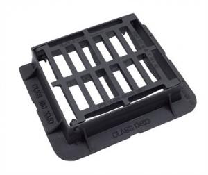 China EN124 D400 End Hinged Cast Iron Drain Cover With Black Bitumen Coated on sale