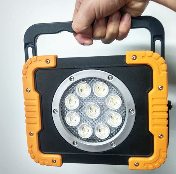 9x3W Rechargeable LED Work Light with Rotatable And Magnetic Stand