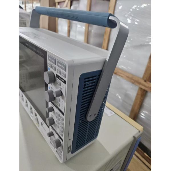 Tested good Tektronix 3 Series MDO Mixed Domain Oscilloscopes MDO32 and MDO34