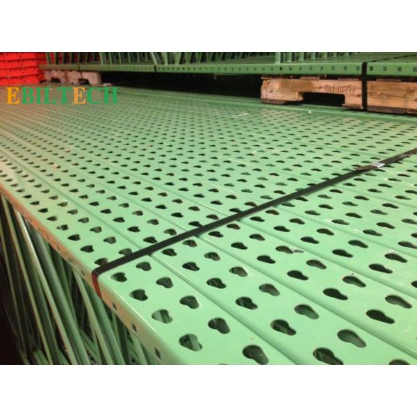 Heavy Duty Steel Selective Pallet Racking Systems Powder Coating 800 - 1200mm