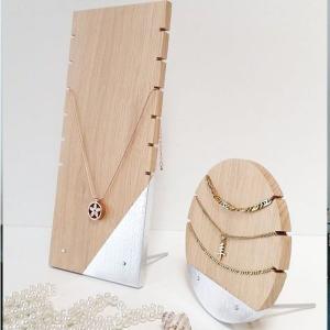 China Luxury Wooden Jewelry Display Stands For Retail Store Multi Color on sale