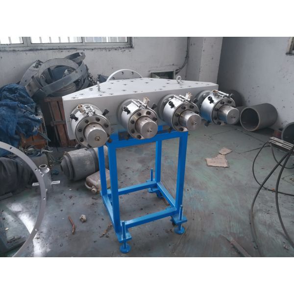 PVC / UPVC ELECTRICAL CONDUIT PIPE MACHINE FOUR STRANDS DIAMETER 16-32MM